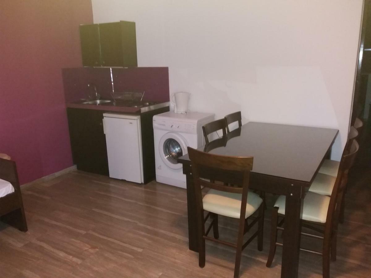 Manos Apartments アイオス・ニコラオス エクステリア 写真